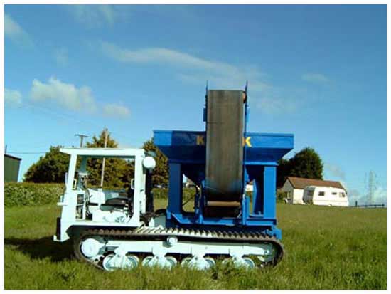 5t tracked gravel spreader